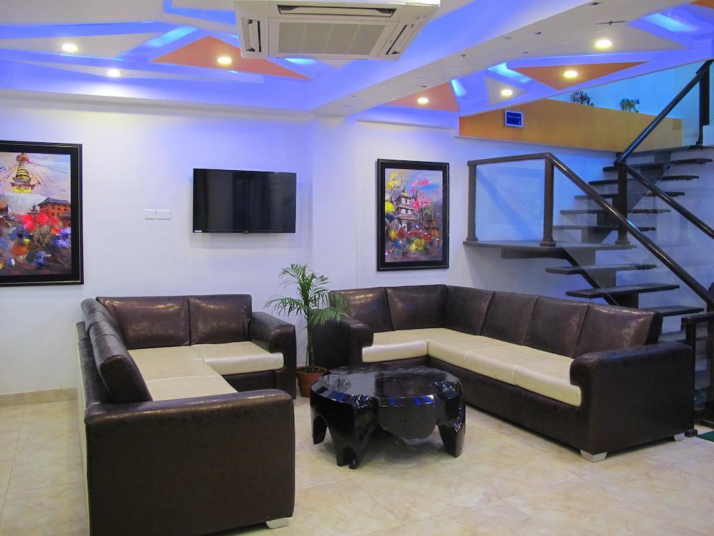 Royal Penguin Boutique Hotel & Spa Katmandu Zewnętrze zdjęcie