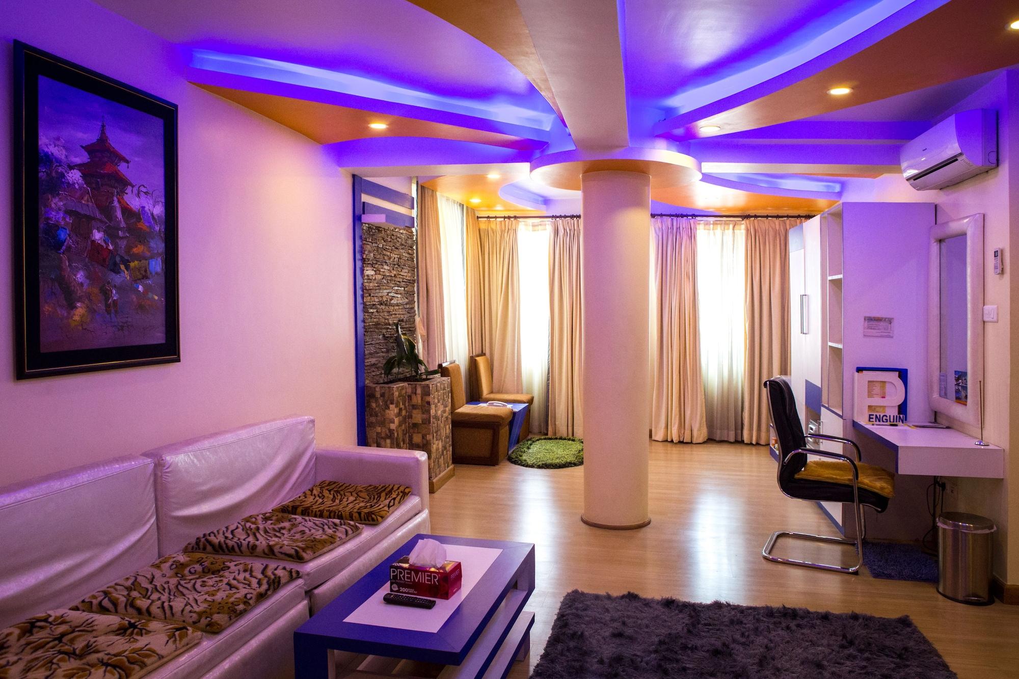 Royal Penguin Boutique Hotel & Spa Katmandu Zewnętrze zdjęcie