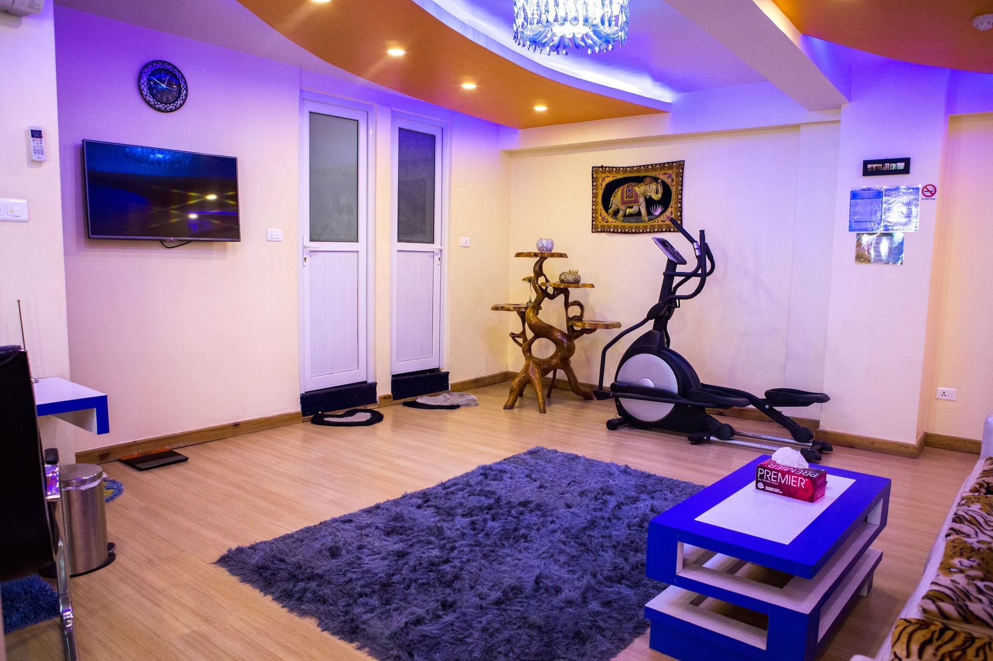 Royal Penguin Boutique Hotel & Spa Katmandu Zewnętrze zdjęcie