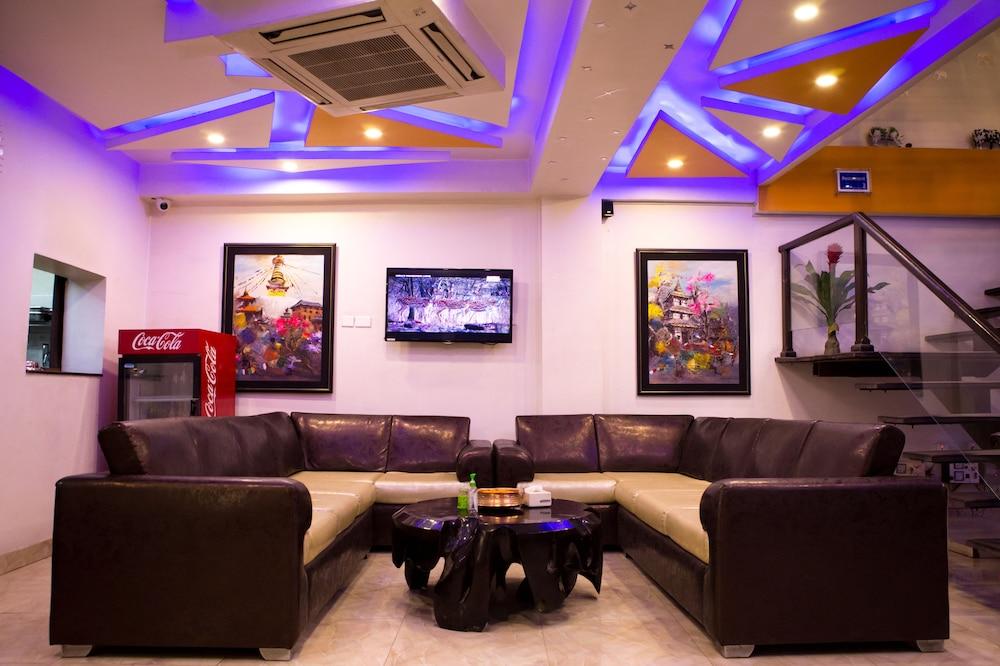 Royal Penguin Boutique Hotel & Spa Katmandu Zewnętrze zdjęcie