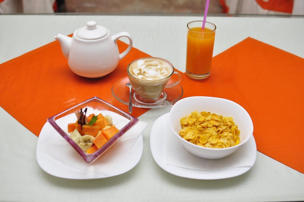 Royal Penguin Boutique Hotel & Spa Katmandu Zewnętrze zdjęcie