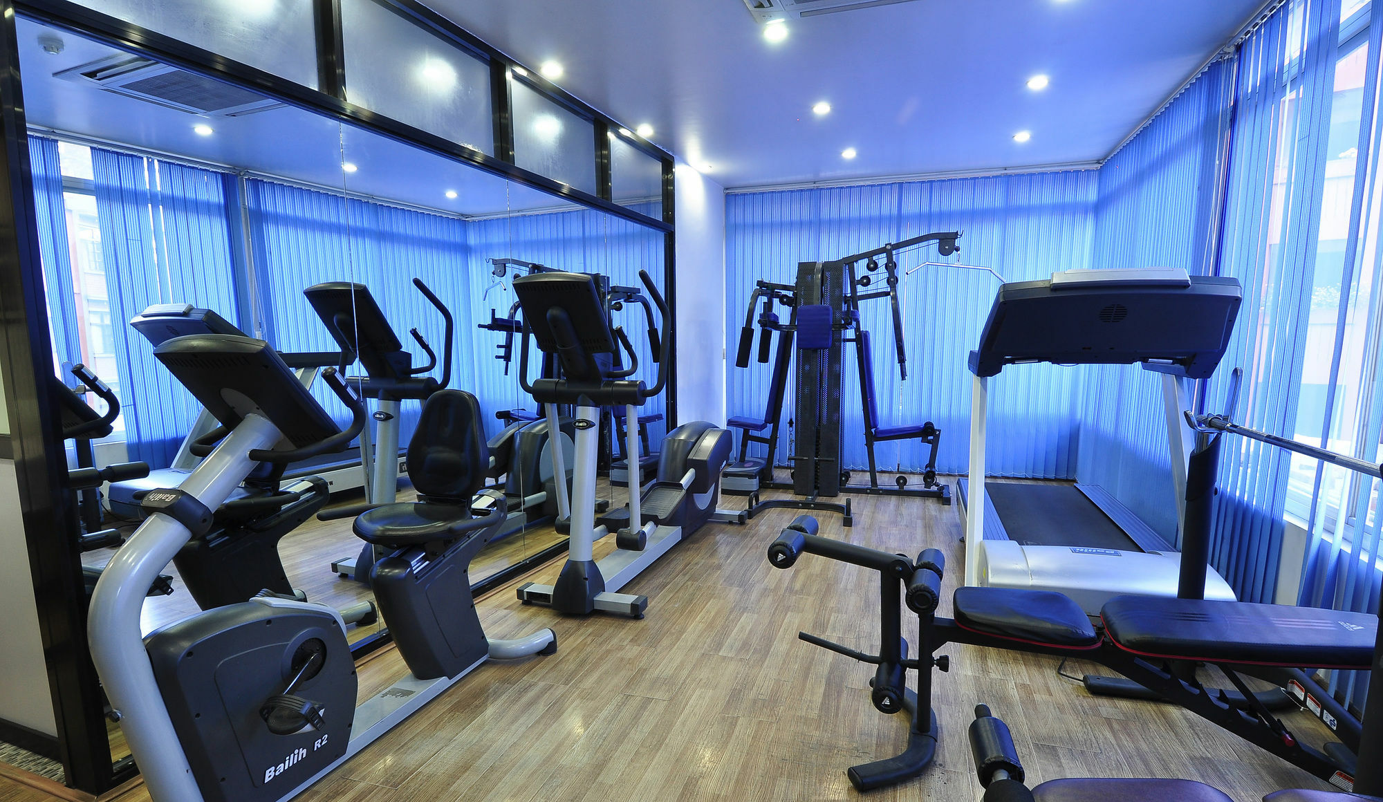 Royal Penguin Boutique Hotel & Spa Katmandu Zewnętrze zdjęcie
