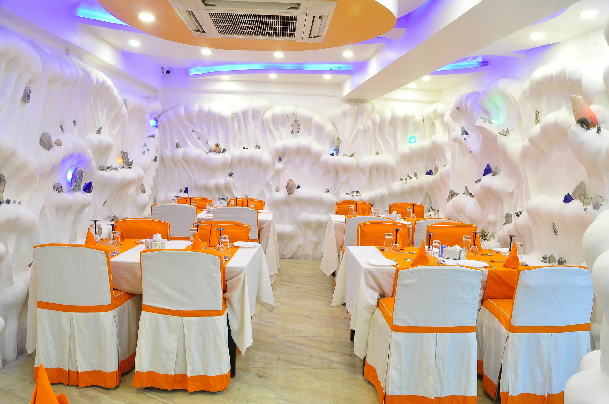 Royal Penguin Boutique Hotel & Spa Katmandu Zewnętrze zdjęcie